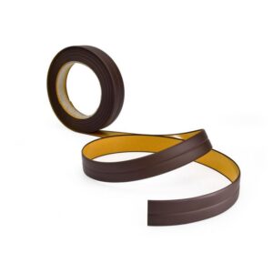 Klijuojama PVC grindjuostė (Tamsiai ruda) 2