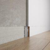 Įleidžiamų nematomų grindjuosčių profilis. pagrindinė nuotrauka