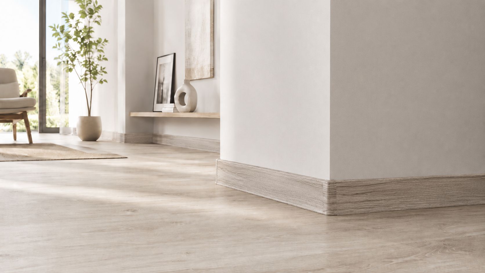 Plastikiniai plintusai Hi-Line Prestige su kampų elementais šviesiame moderniame interjere